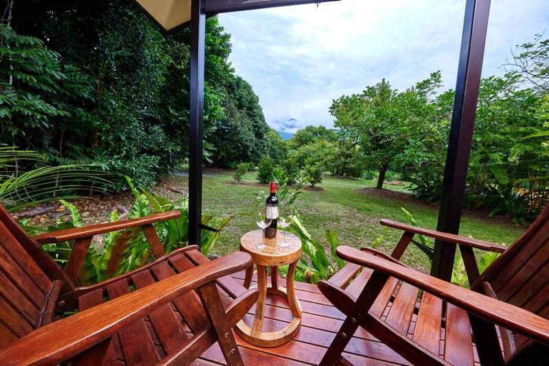 Cape Trib Farm Bed & Breakfast Cape Tribulation Bagian luar foto